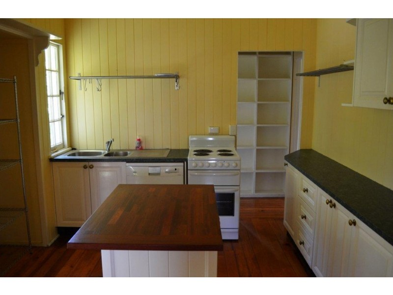 5 Ward Street, Indooroopilly QLD 4068