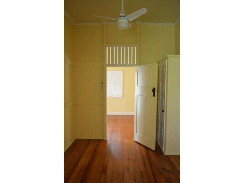 5 Ward Street, Indooroopilly QLD 4068