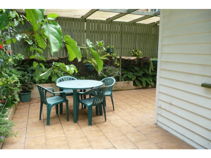 45 The Esplanade, St Lucia QLD 4067