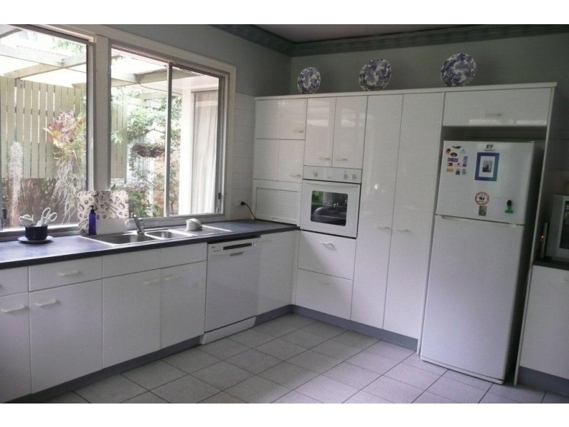 45 The Esplanade, St Lucia QLD 4067