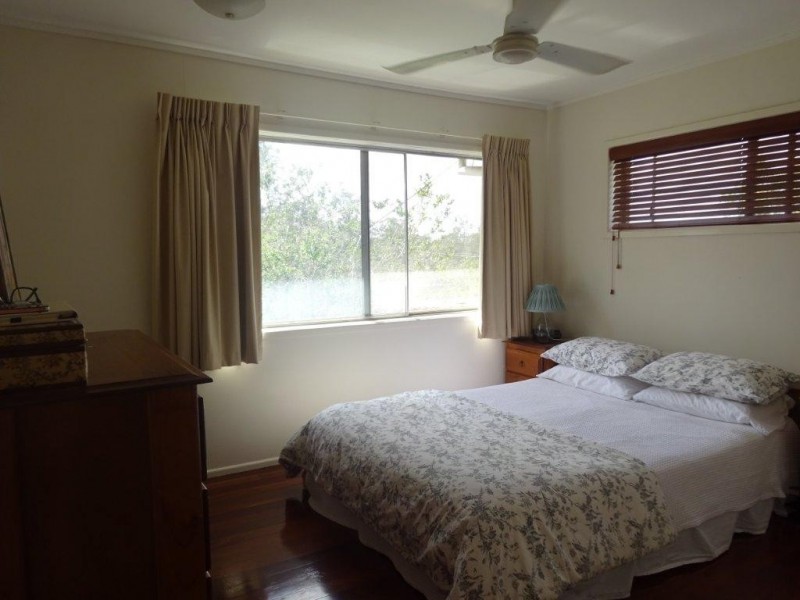9 Furlong Street, Indooroopilly QLD 4068
