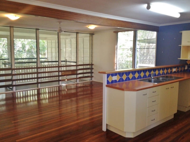 45 Newcomen Street, Indooroopilly QLD 4068