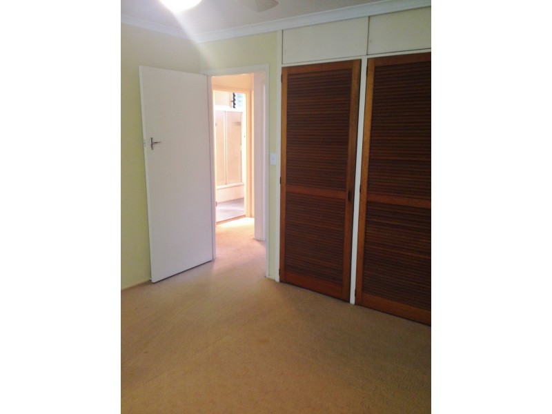 45 Newcomen Street, Indooroopilly QLD 4068