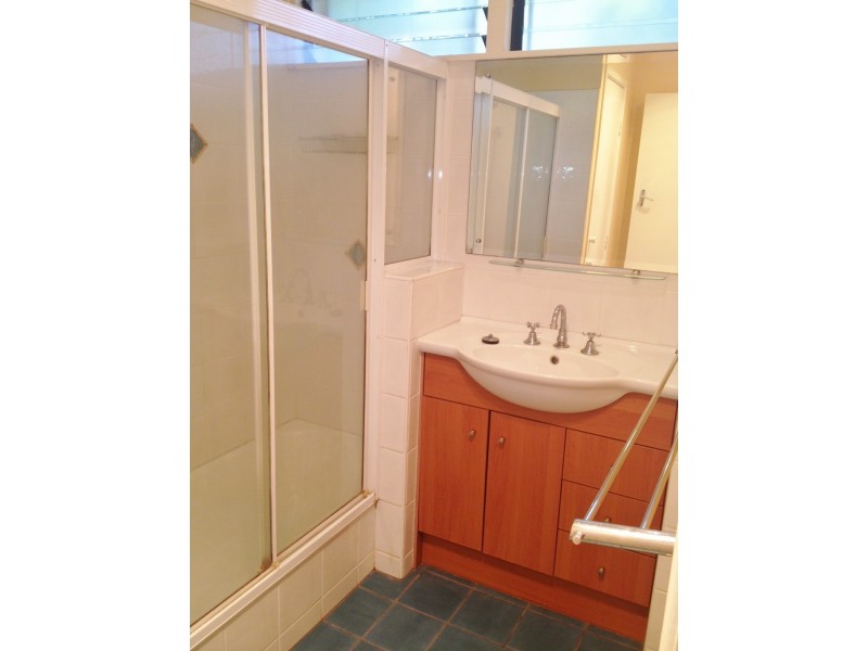 45 Newcomen Street, Indooroopilly QLD 4068