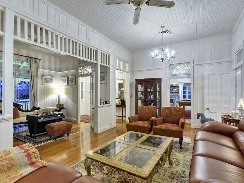 66 Lambert Road, Indooroopilly QLD 4068