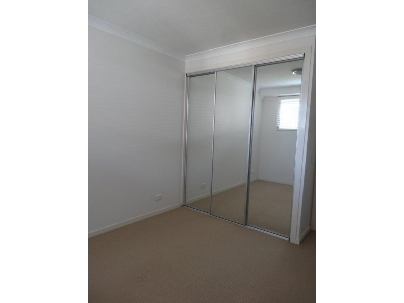 25/8-12 Belgrave Road, Indooroopilly QLD 4068