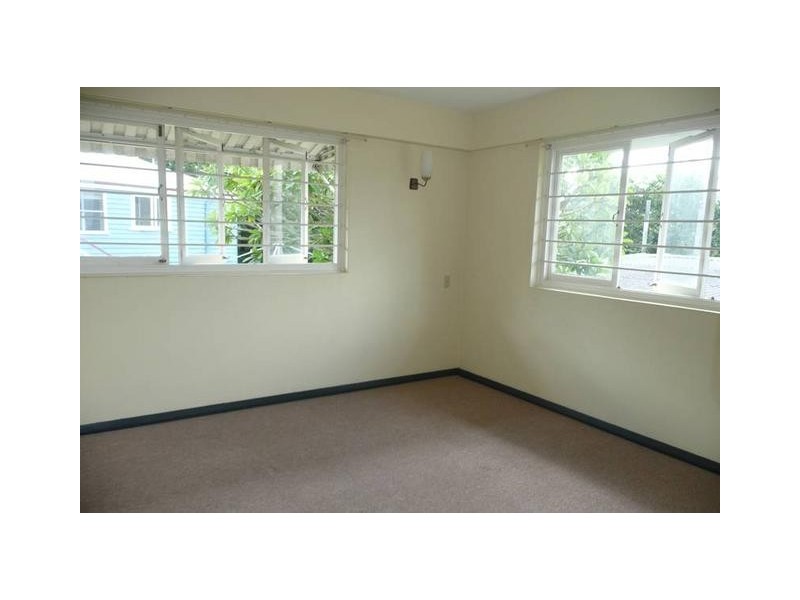 4a Goldieslie Road, Indooroopilly QLD 4068