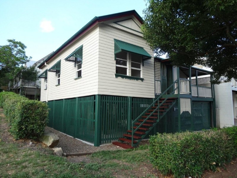 11 Marmion Parade, Taringa QLD 4068
