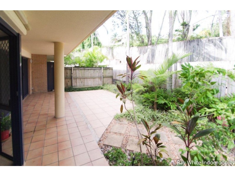 4/52 York Street, Indooroopilly QLD 4068