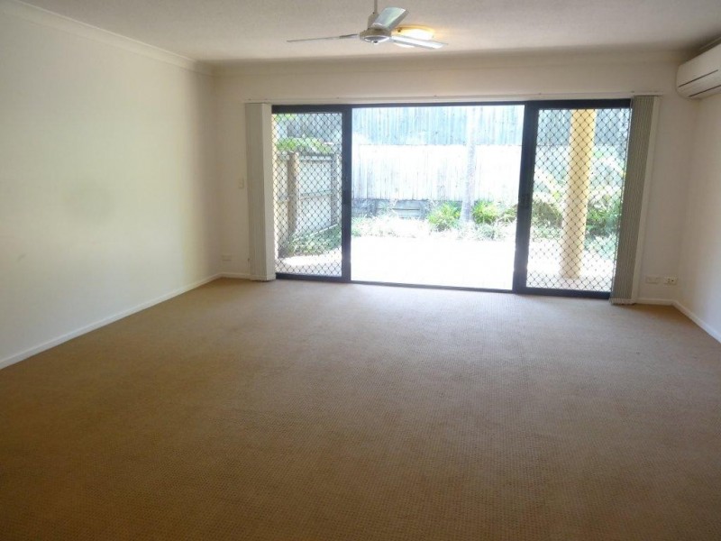 4/52 York Street, Indooroopilly QLD 4068