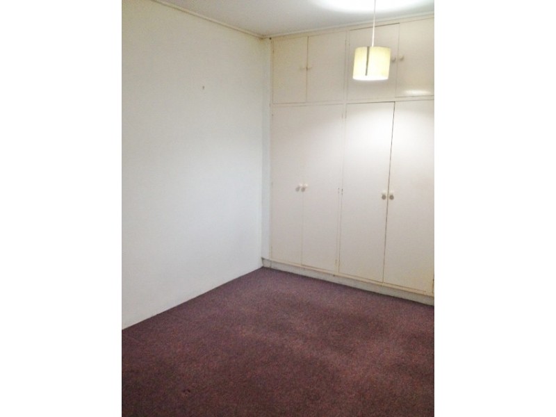 2/15 Priory Street, Indooroopilly QLD 4068