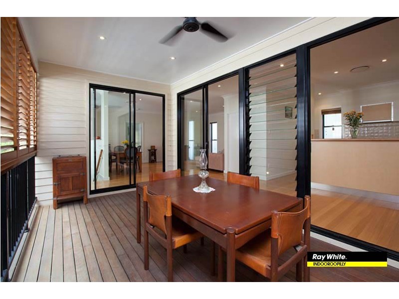 98 Ward Street, Indooroopilly QLD 4068