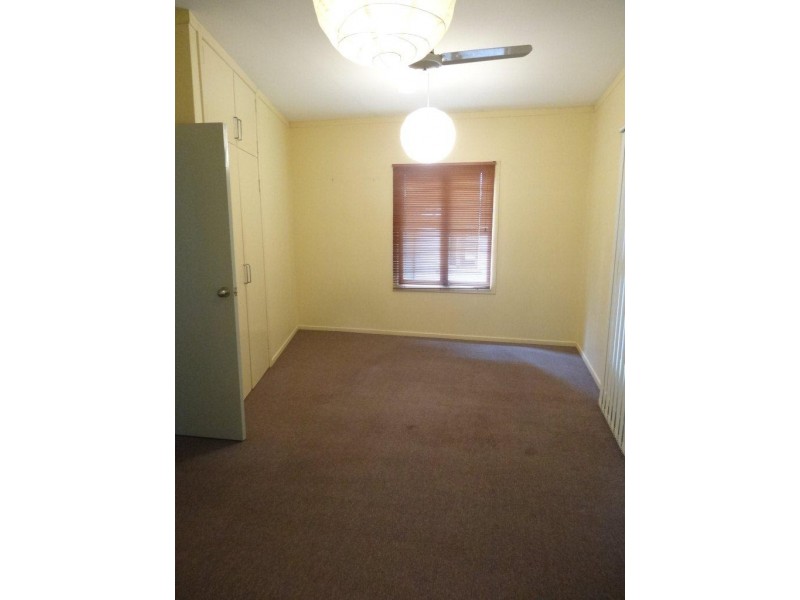 22 Dobell Street, Indooroopilly QLD 4068