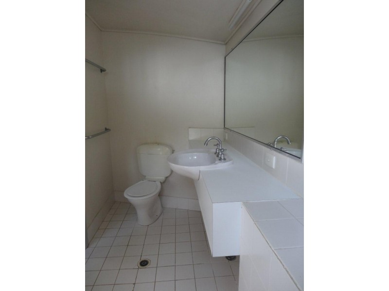 22 Dobell Street, Indooroopilly QLD 4068