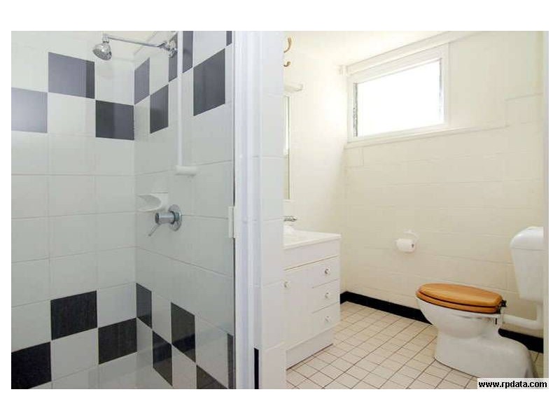 52 Woodstock Road, Toowong QLD 4066