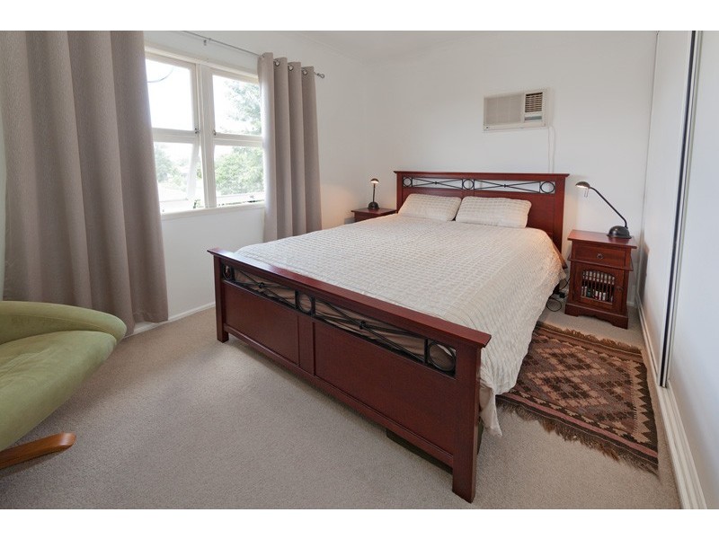 5 Jessica Street, Taringa QLD 4068