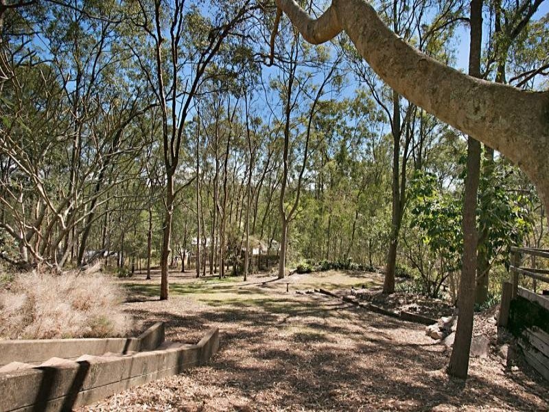 32 Grandview Road, Pullenvale QLD 4069