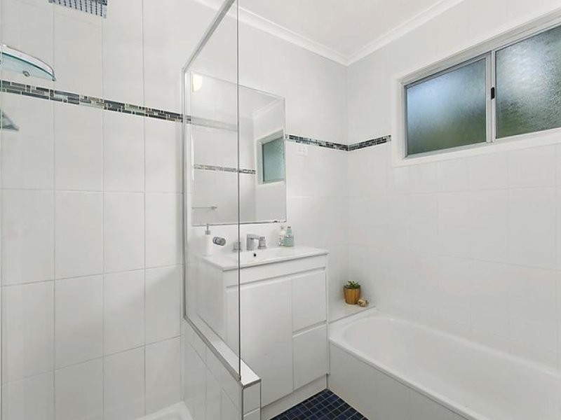 83 Almeida Street, Indooroopilly QLD 4068