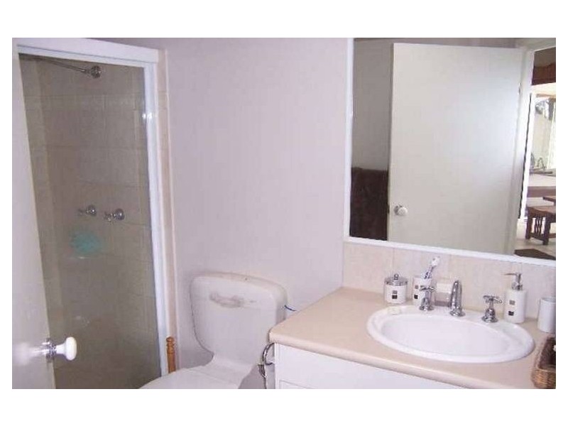 1/54 Foxton Street, Indooroopilly QLD 4068