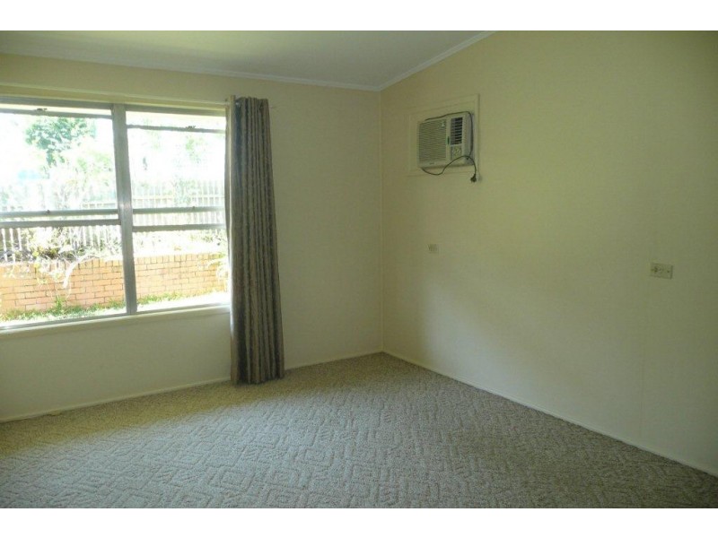 6 Sophia Street, Kenmore QLD 4069