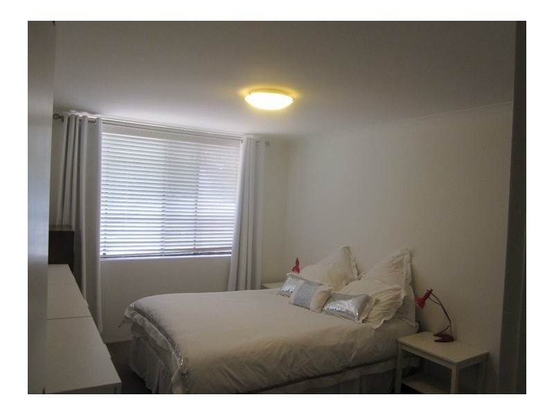 8/49 Bishop Street, St Lucia QLD 4067