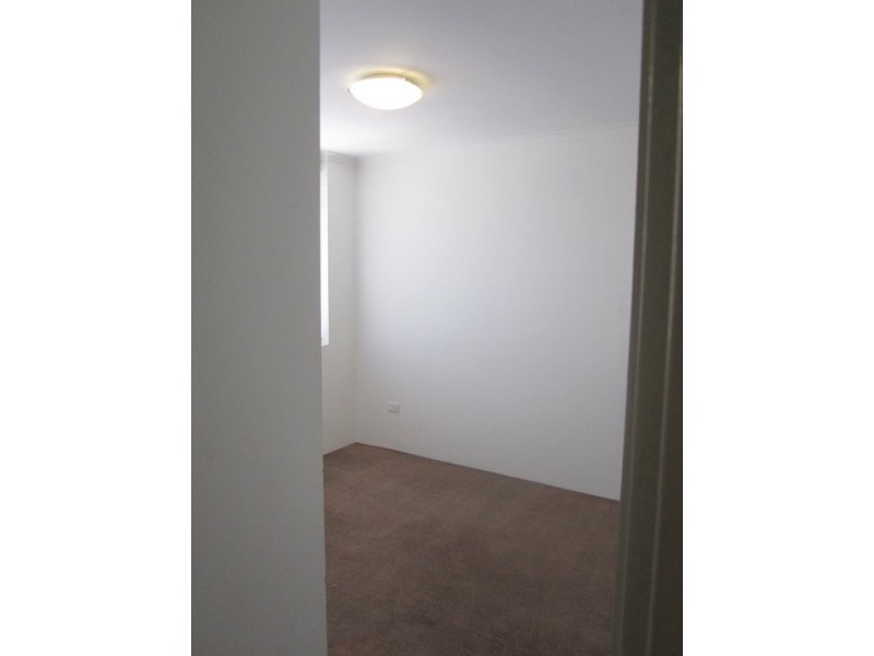 8/49 Bishop Street, St Lucia QLD 4067