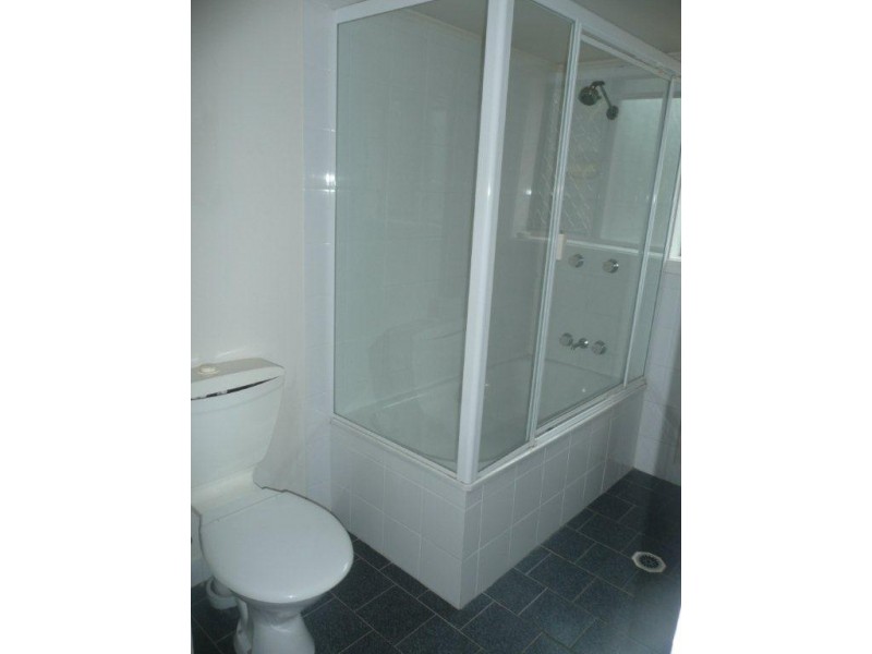 6/15 Finney Road, Indooroopilly QLD 4068