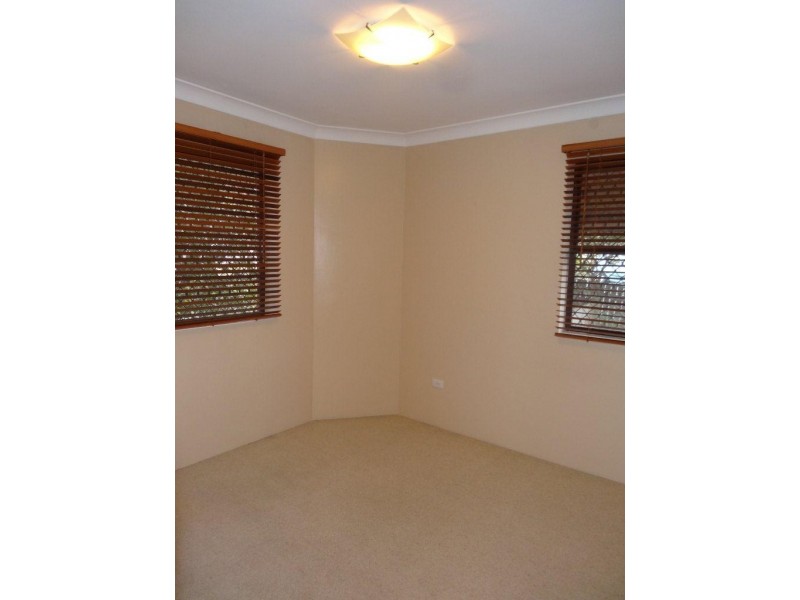 1/124 Whitmore Street, Taringa QLD 4068