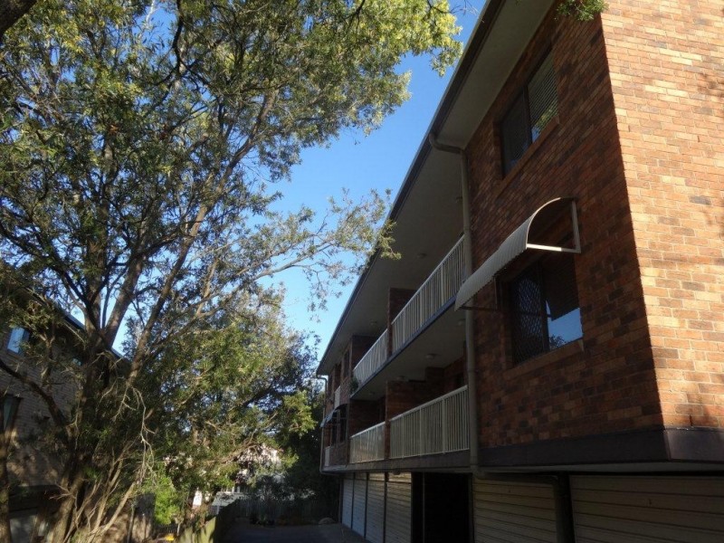 1/124 Whitmore Street, Taringa QLD 4068