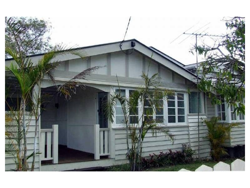 12 Stanley Terrace, Taringa QLD 4068