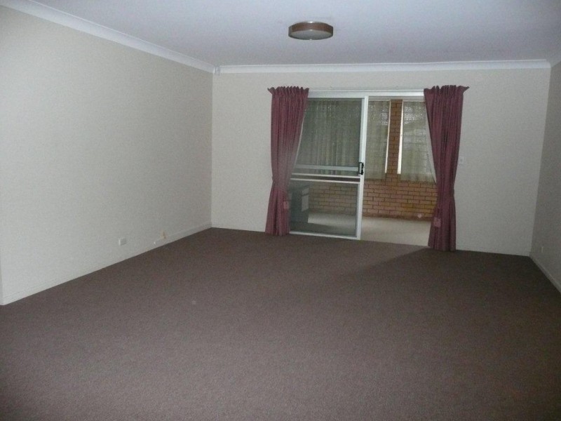 59 Trenton Street, Kenmore QLD 4069