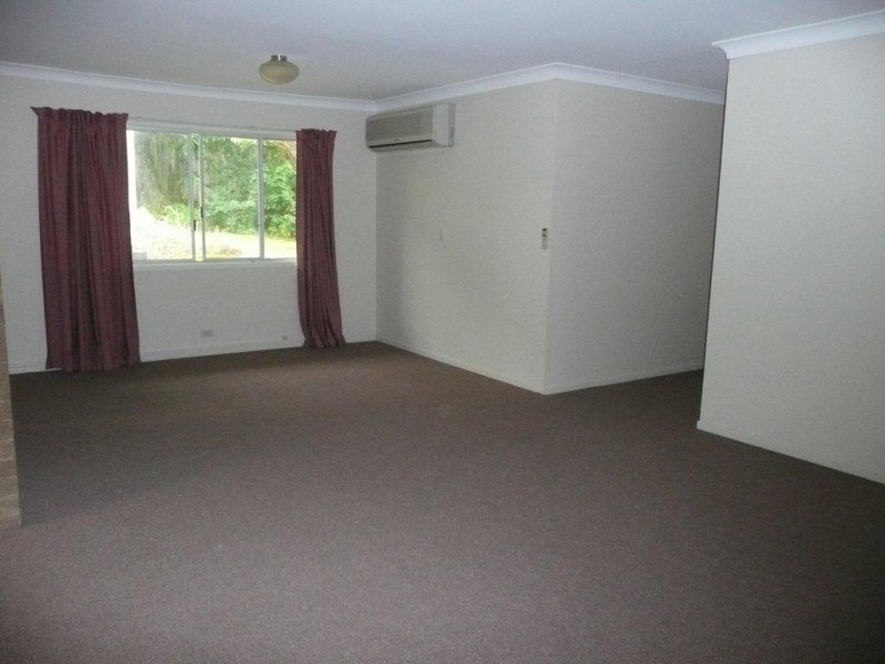 59 Trenton Street, Kenmore QLD 4069