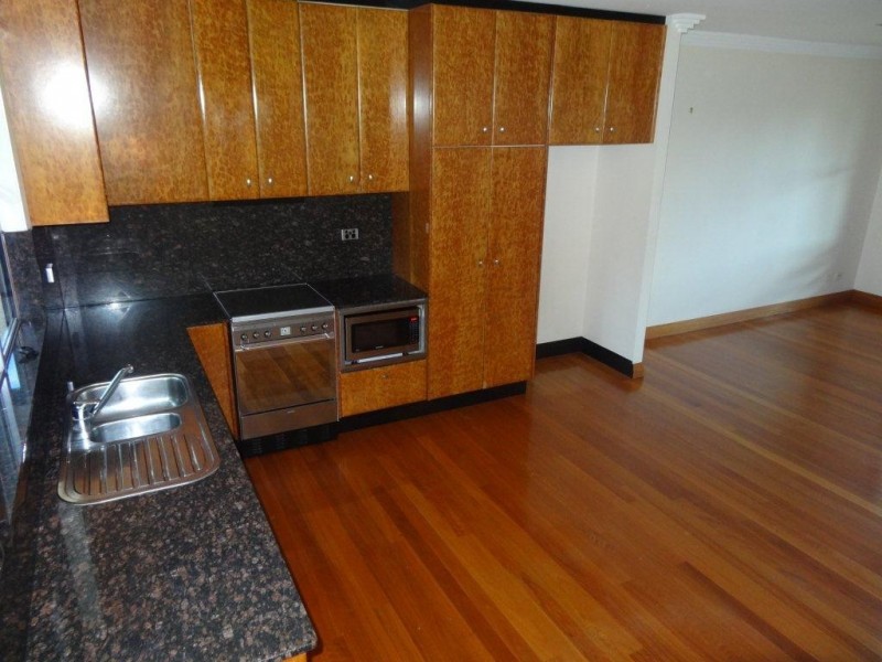 3 Cecil Street, Indooroopilly QLD 4068