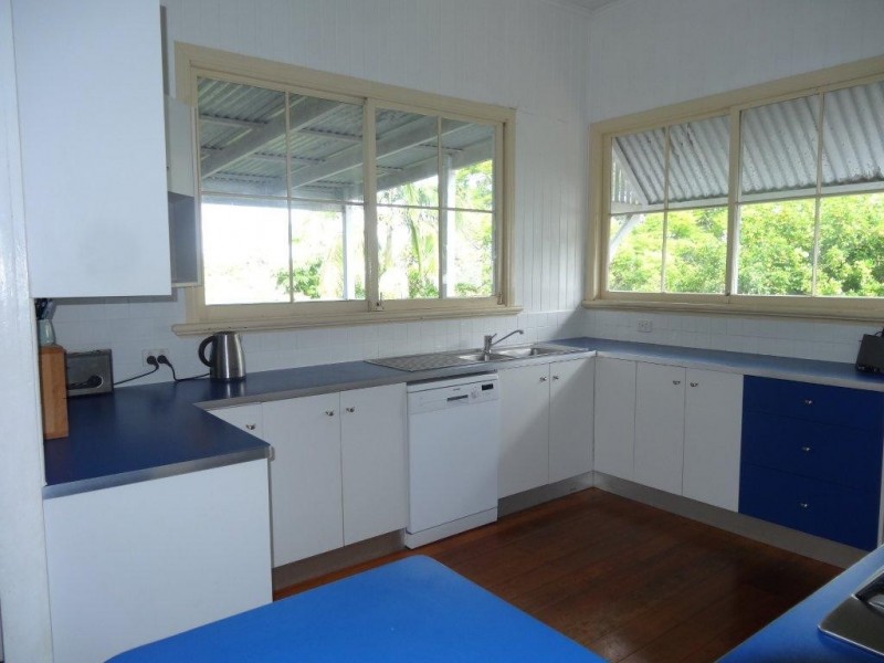 26 Clarence Road, Indooroopilly QLD 4068