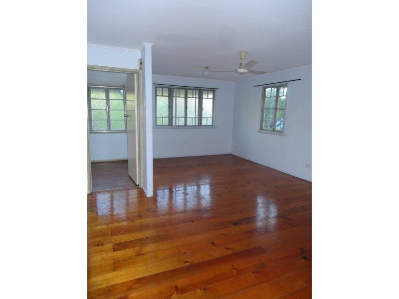 11 Burton Street, Indooroopilly QLD 4068