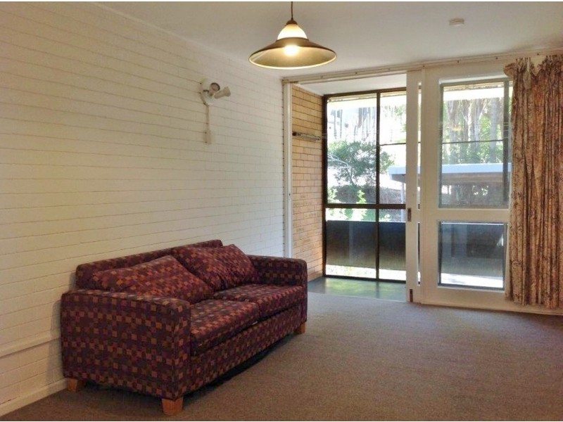 7/5 Sir Fred Schonell Drive, St Lucia QLD 4067