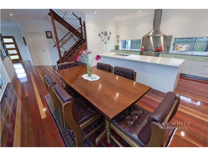 1 Kew Street, Indooroopilly QLD 4068