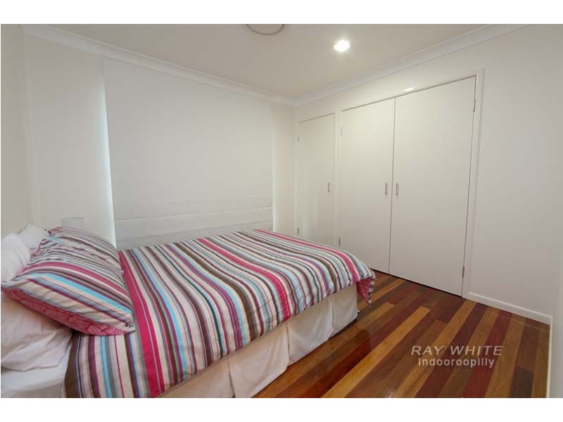 1 Kew Street, Indooroopilly QLD 4068