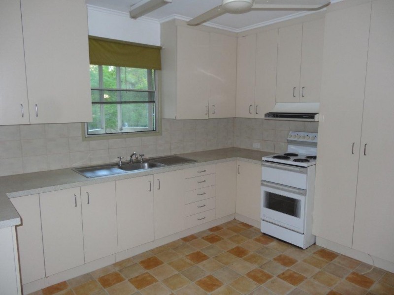 11 Burton Street, Indooroopilly QLD 4068