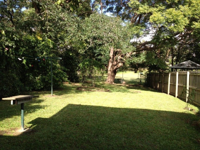 21 Witton Road, Indooroopilly QLD 4068