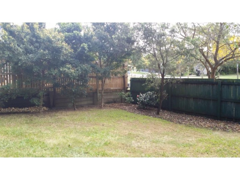 82 White Street, Graceville QLD 4075