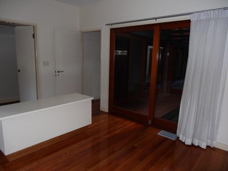 50 Gordon Terrace, Indooroopilly QLD 4068