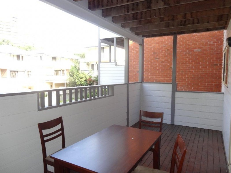 3/2 Queens Road, Taringa QLD 4068