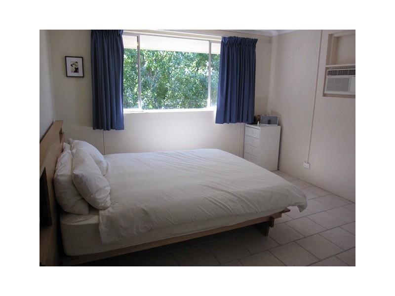8/12 Foxton Street, Indooroopilly QLD 4068