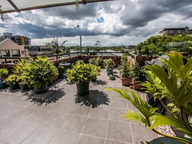 8/16 Foxton Street, Indooroopilly QLD 4068
