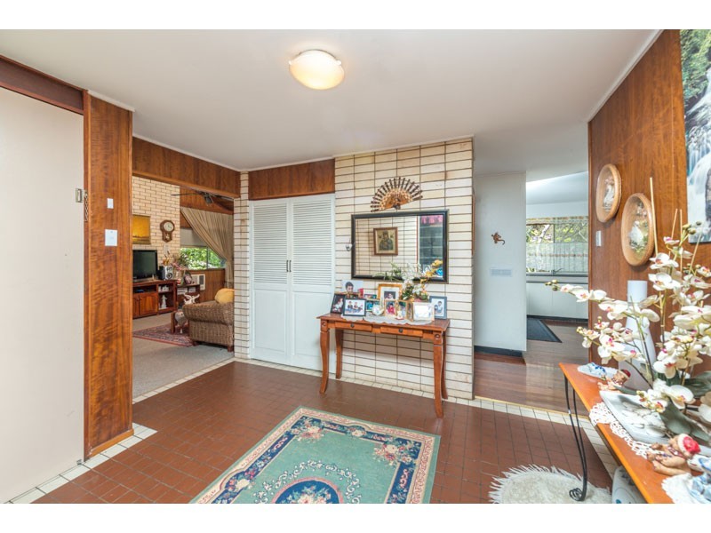 19 Norman Street, Fig Tree Pocket QLD 4069