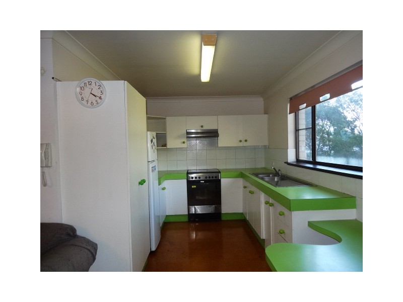 3/5 Grosvenor Road, Indooroopilly QLD 4068