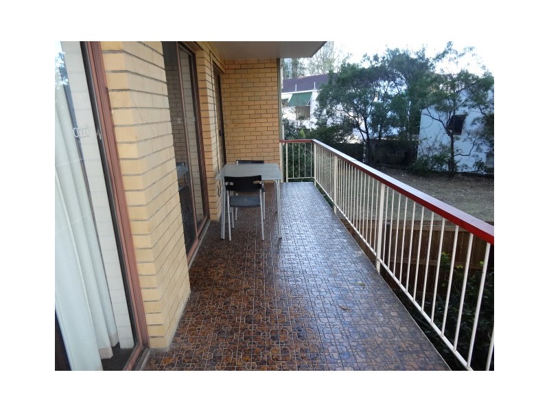 3/5 Grosvenor Road, Indooroopilly QLD 4068
