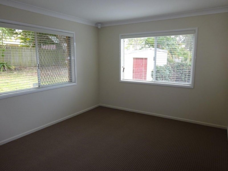 59 Trenton Street, Kenmore QLD 4069