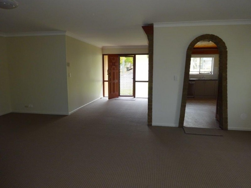59 Trenton Street, Kenmore QLD 4069